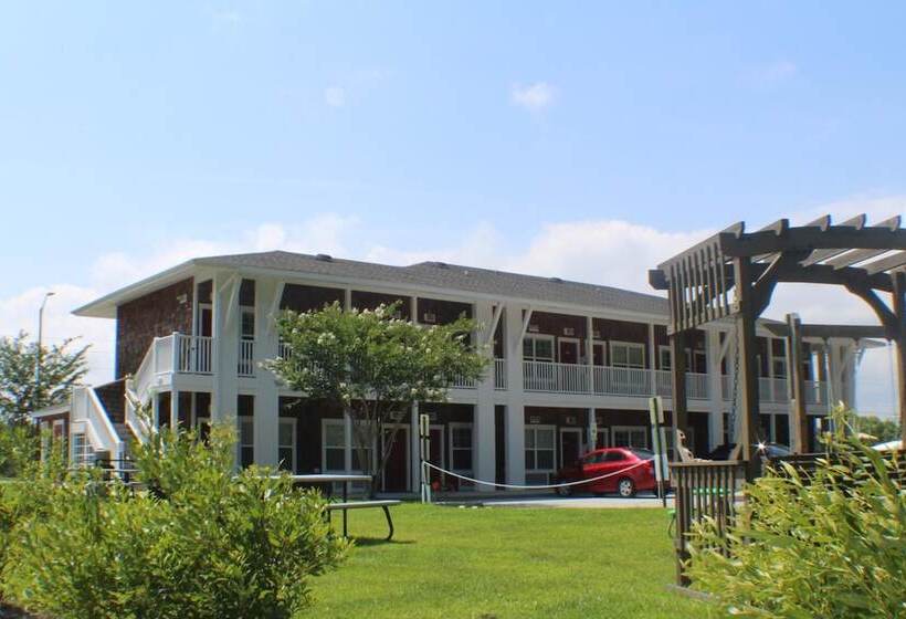 فندق على الطريق Topsail Shores Inn