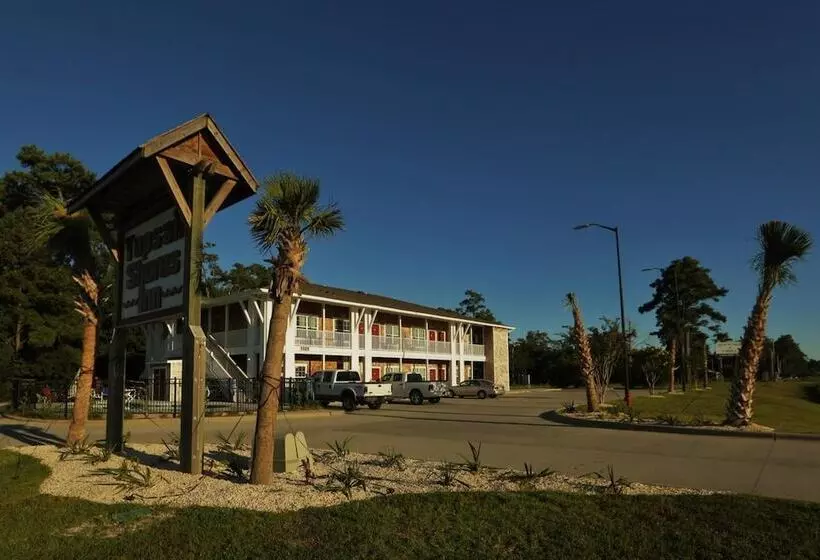 모텔 Topsail Shores Inn