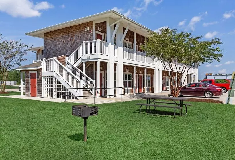 모텔 Topsail Shores Inn