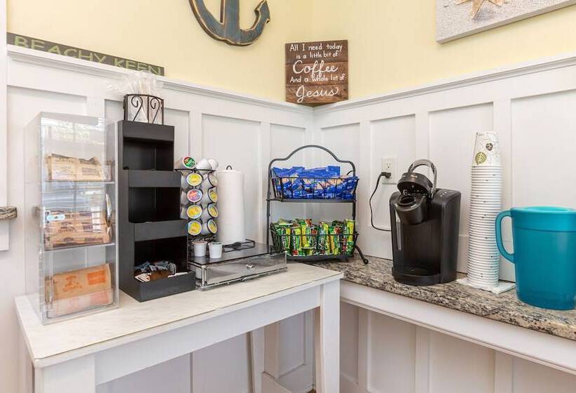 فندق على الطريق Topsail Shores Inn