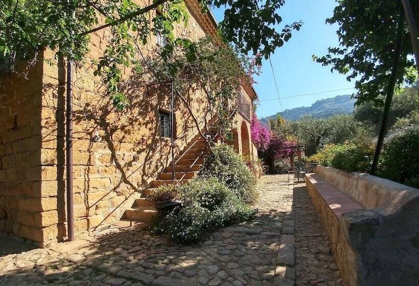 بنسيون Casa Migliaca