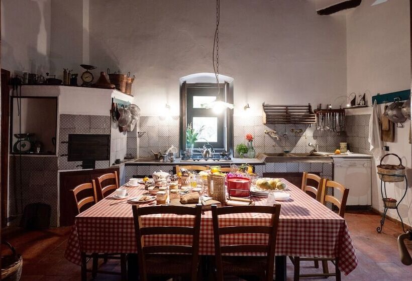 بنسيون Casa Migliaca