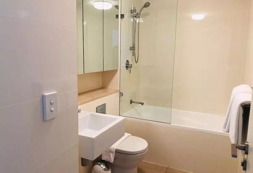 Wyndel Apartments   The Mint