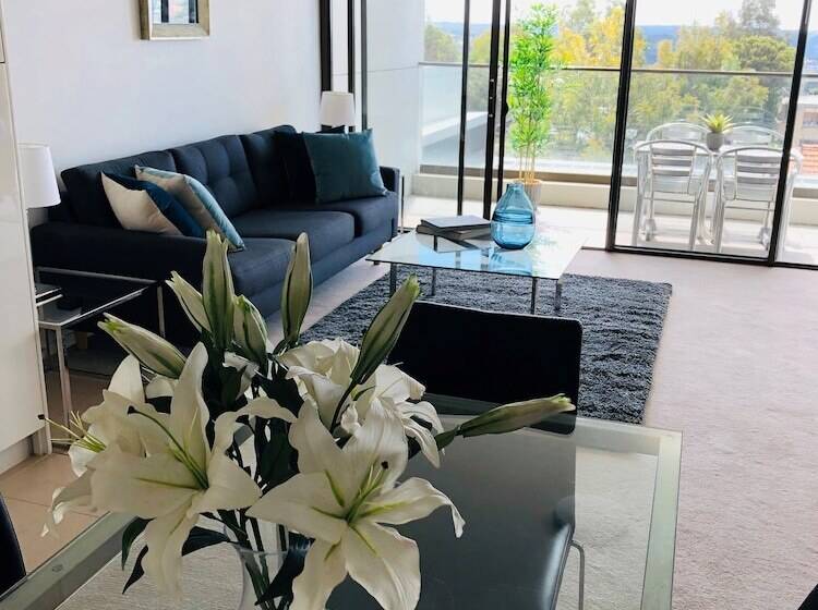 Wyndel Apartments   The Mint