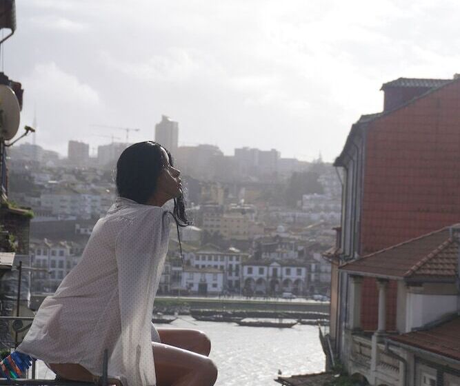 هاستل The Central House Porto Ribeira