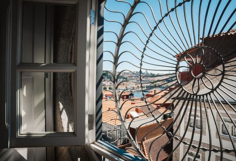 هاستل The Central House Porto Ribeira