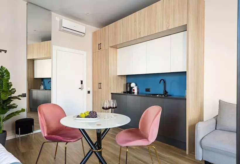 تختخواب و صبحانه Mix Hotels Nevsky 47