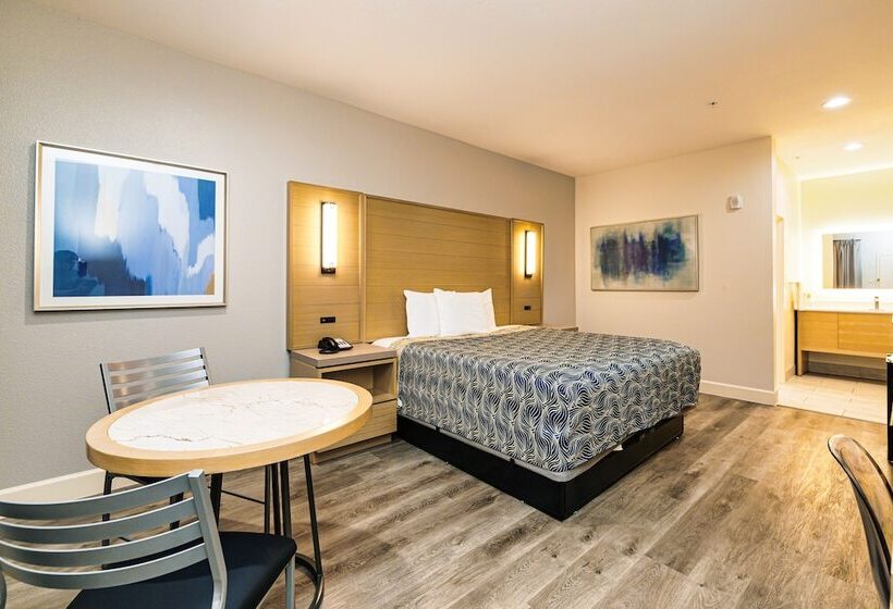 فندق Palace Inn Blue Iah East