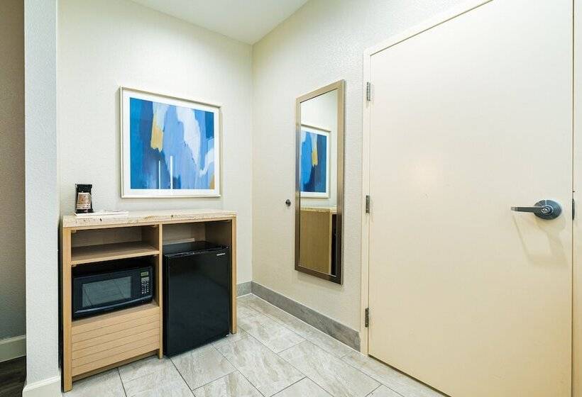 فندق Palace Inn Blue Iah East