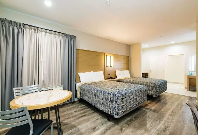 ホテル Palace Inn Blue Iah East