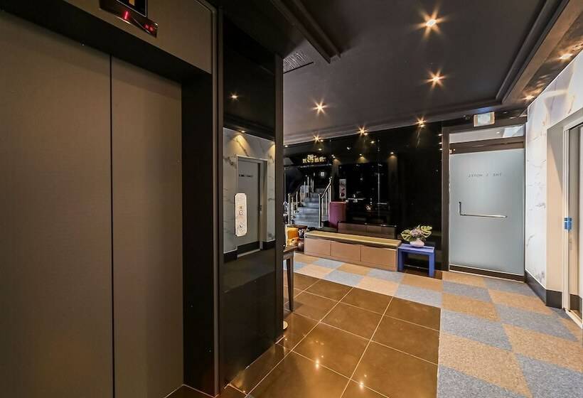 모텔 Ulsan Daldong The S