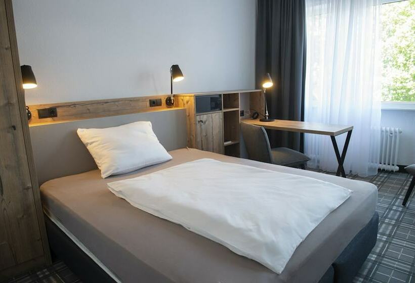 فندق Platzhirsch