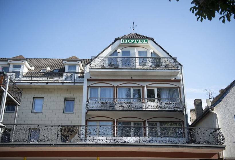 فندق Platzhirsch