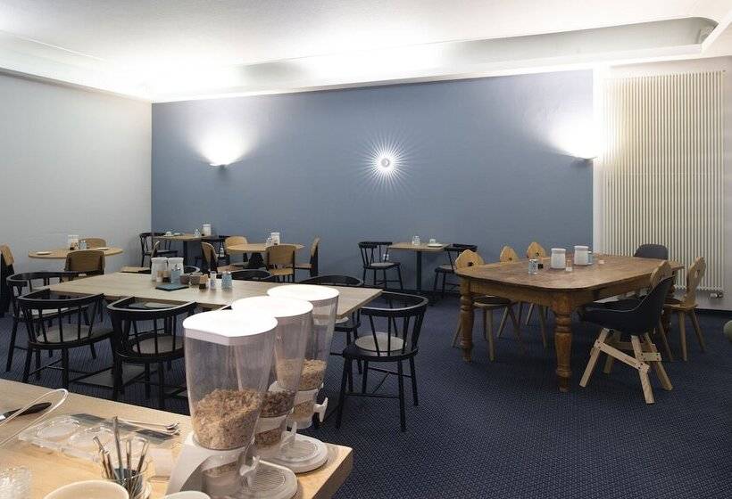 فندق Platzhirsch