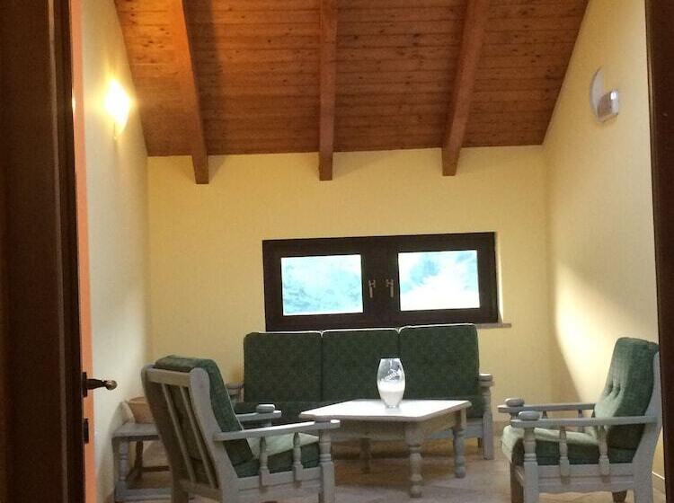 فندق ريفى Agriturismo Cascina Scola