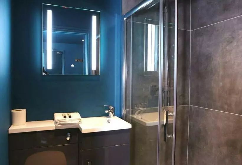 هتل The Cherry Rooms