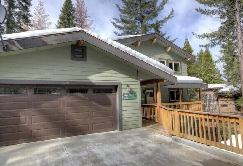 Scenic Wonders Dogwood Manor 3 Bedrooms