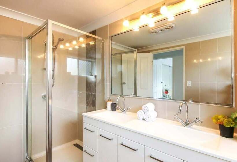 2 Bedroom Apartment On The Gold Coast