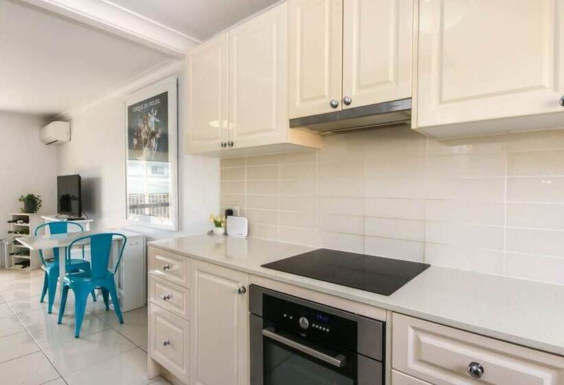 2 Bedroom Apartment On The Gold Coast