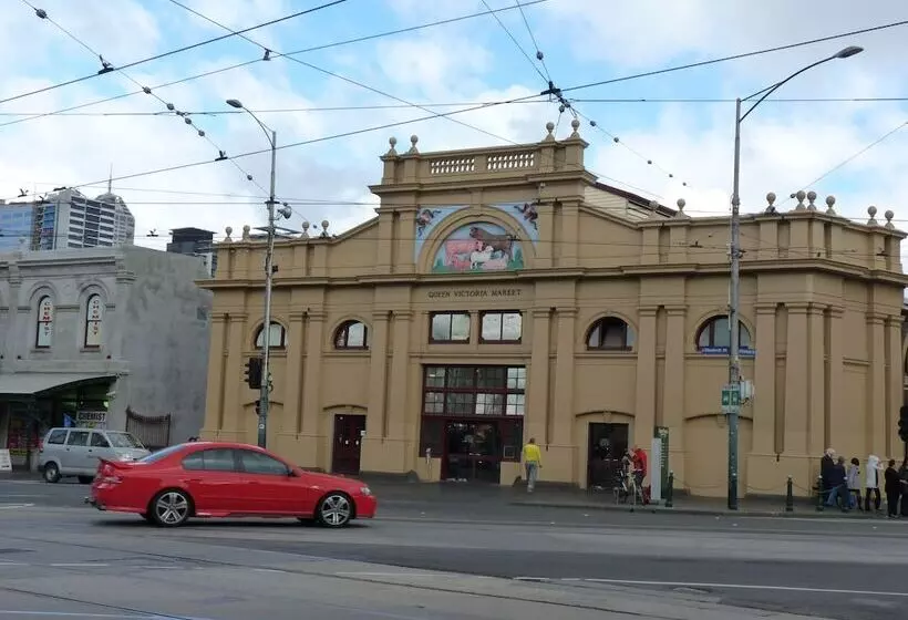 Australian Home Away At Market Square Melbourne