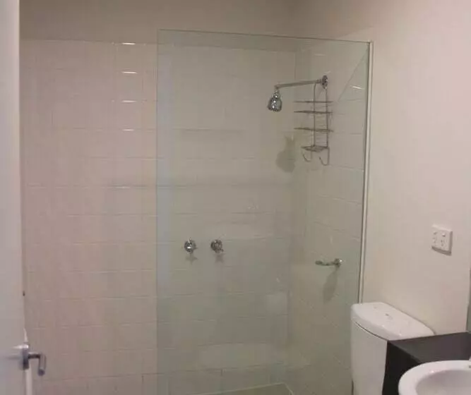 Australian Home Away At Market Square Melbourne