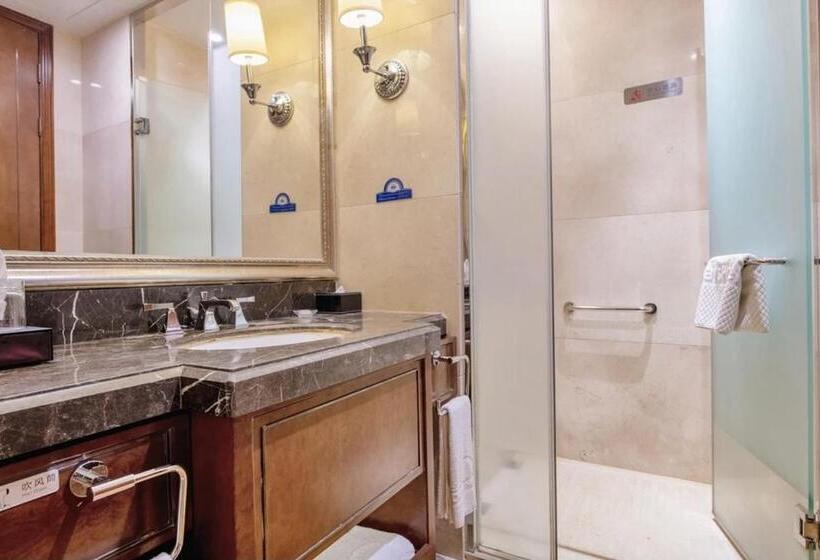 Days Hotel By Wyndham Logan City Huizhou