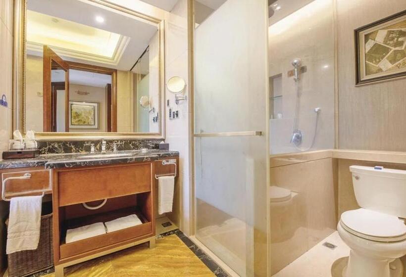 Days Hotel By Wyndham Logan City Huizhou