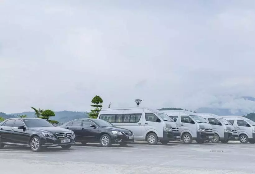 هتل Aristo International