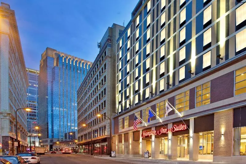 ホテル Hampton Inn & Suites Minneapolis/downtown