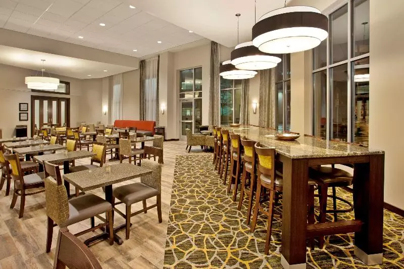 ホテル Hampton Inn & Suites Minneapolis/downtown