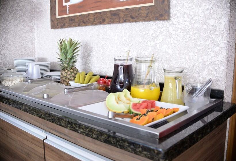 ホテル Holiday Foz