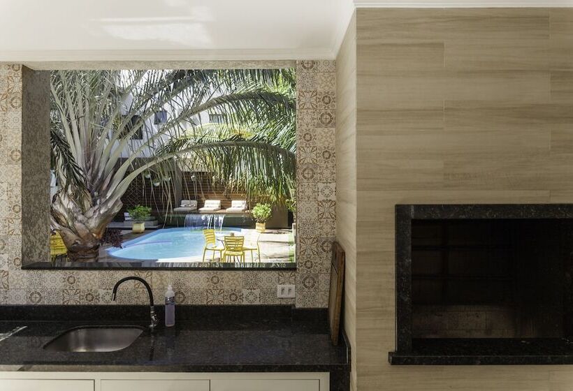 ホテル Holiday Foz