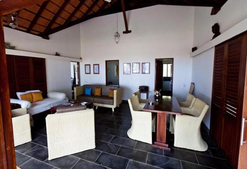 فندق Kanan Beach Resort