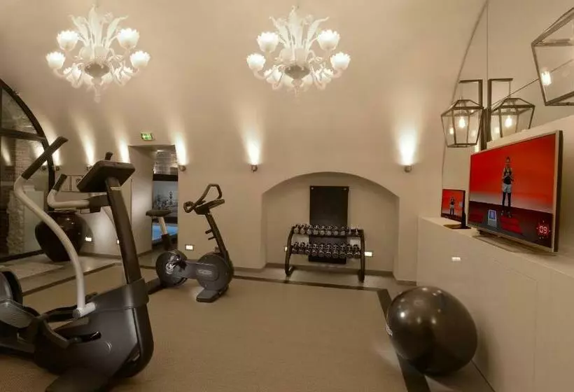 ホテル La Lanterne & Spa By Tim