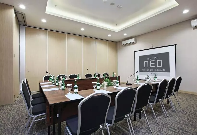 호텔 Neo Cirebon By Aston