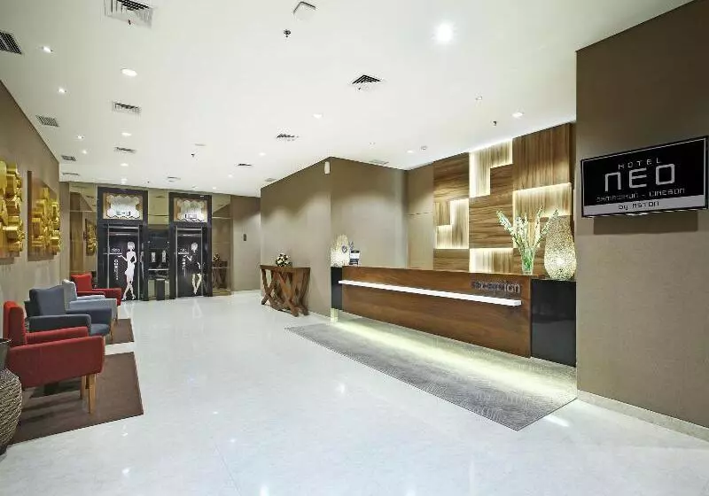 호텔 Neo Cirebon By Aston