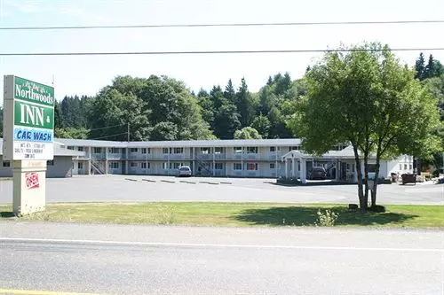 ホテル Northwoods Inn