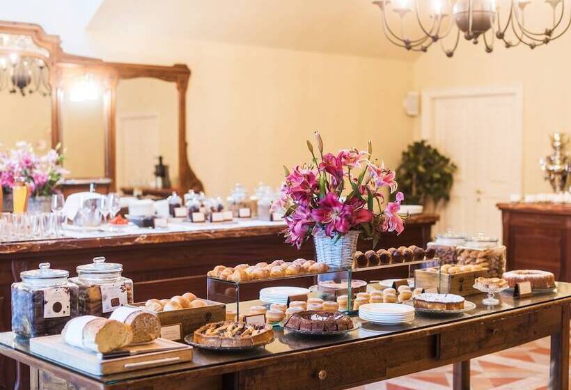 Hotel Qc Termeroma Spa And Resort