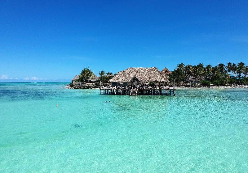 فندق Reef & Beach Resort