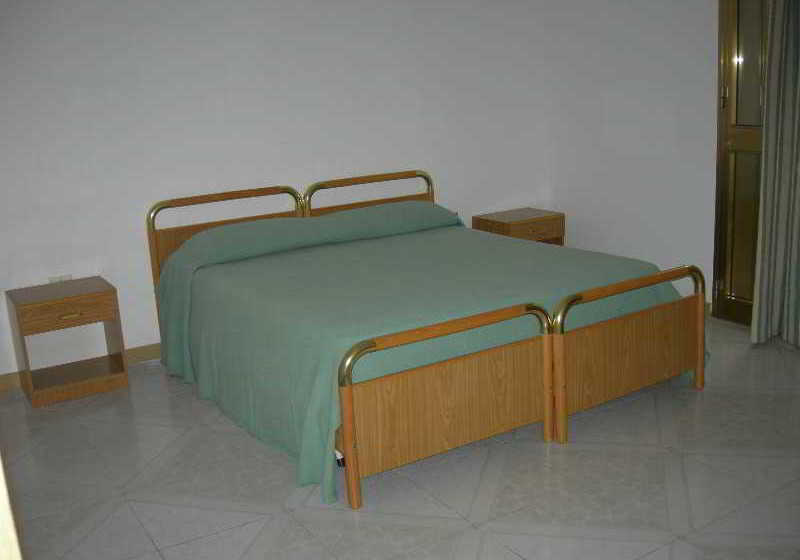 Отель Jonio Club Villaggio