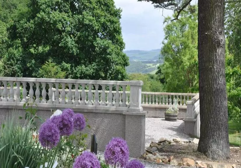 Hotel Rural Sychnant pass Country House