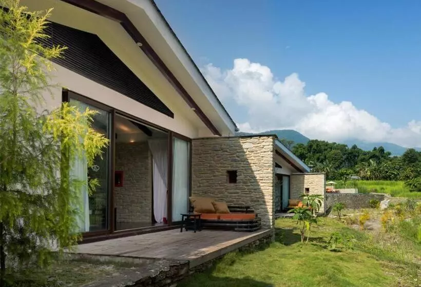 هتل The Pavilions Himalayas The Farm