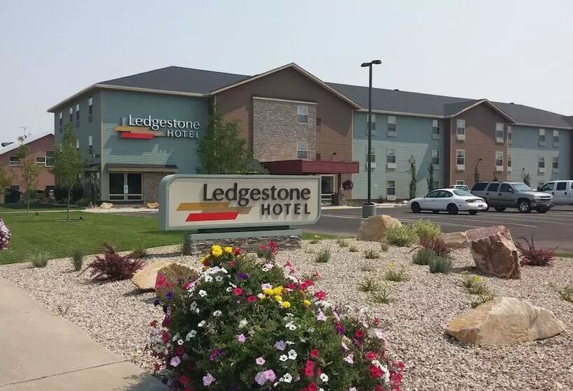 Ledgestone Hotel Vernal