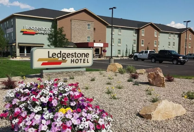 Ledgestone Hotel Vernal
