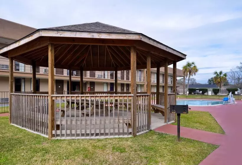 モーテル Airport Inn