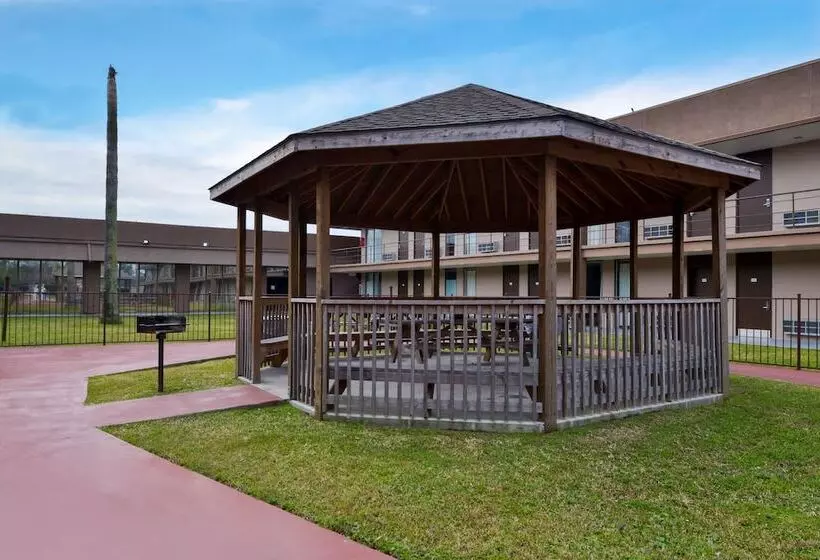 モーテル Airport Inn