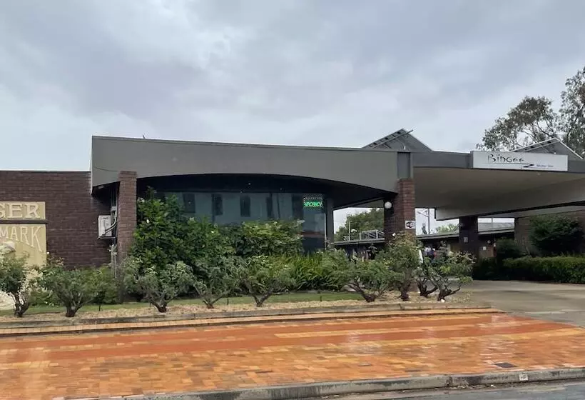 汽车旅馆  Bidgee Motor Inn