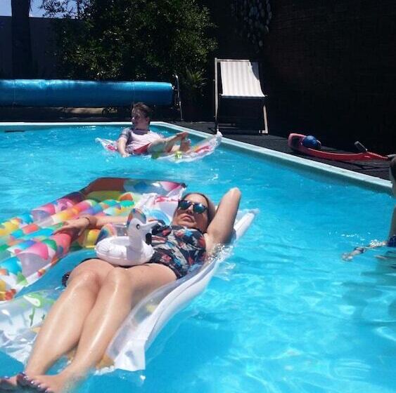 فندق على الطريق Bidgee Motor Inn