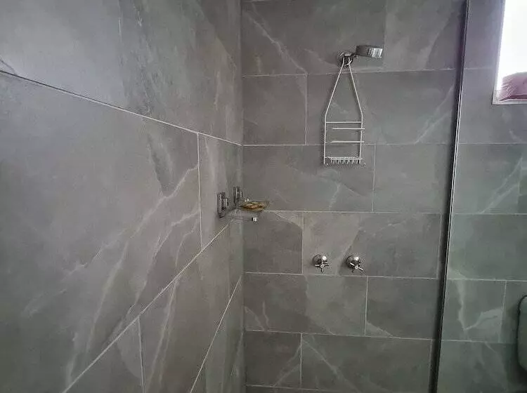 汽车旅馆  Bidgee Motor Inn