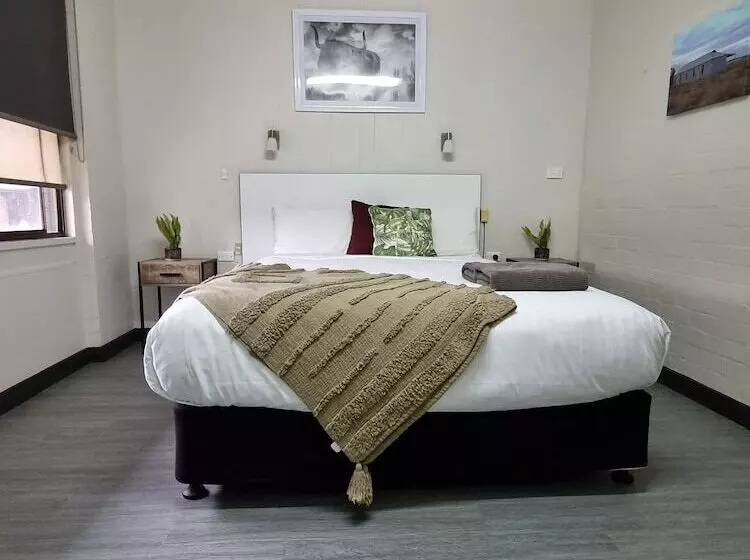 汽车旅馆  Bidgee Motor Inn